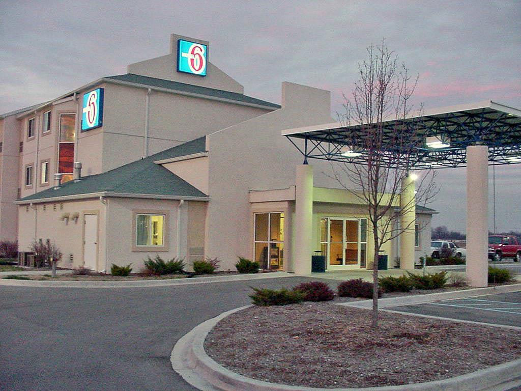 Motel 6-Seymour, In - North מראה חיצוני תמונה
