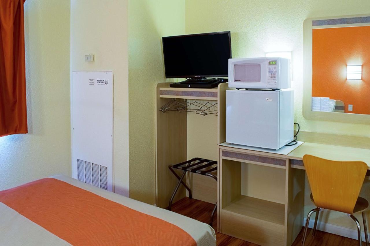 Motel 6-Seymour, In - North מראה חיצוני תמונה