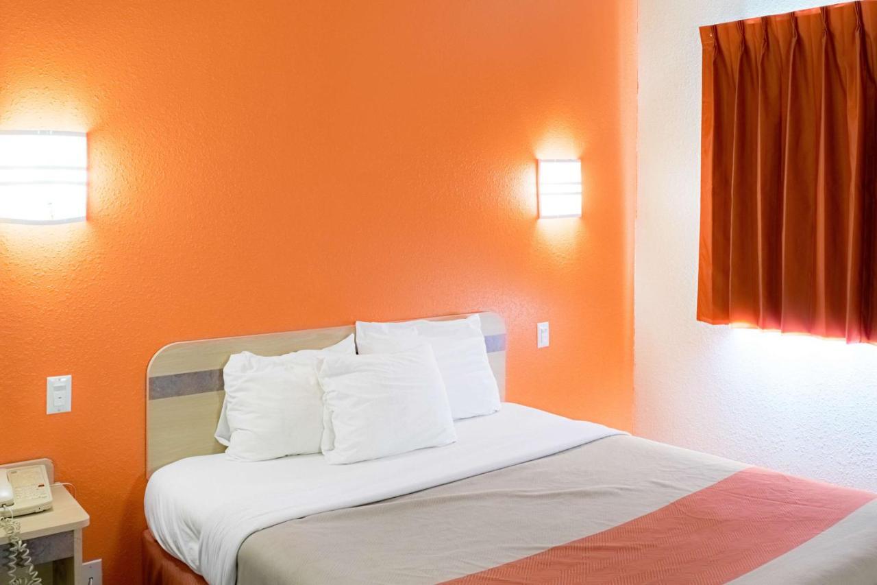 Motel 6-Seymour, In - North מראה חיצוני תמונה